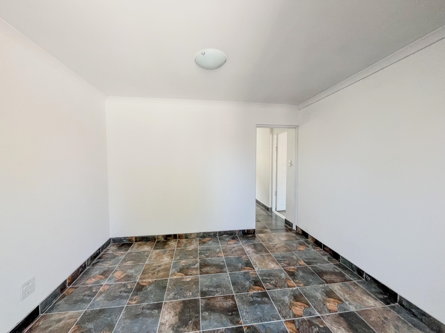 To Let 1 Bedroom Property for Rent in Pinelands Western Cape